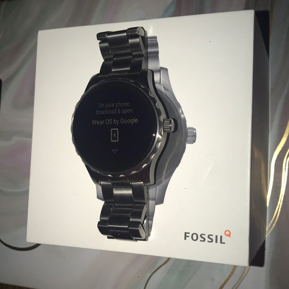Fossil • Smartwatch